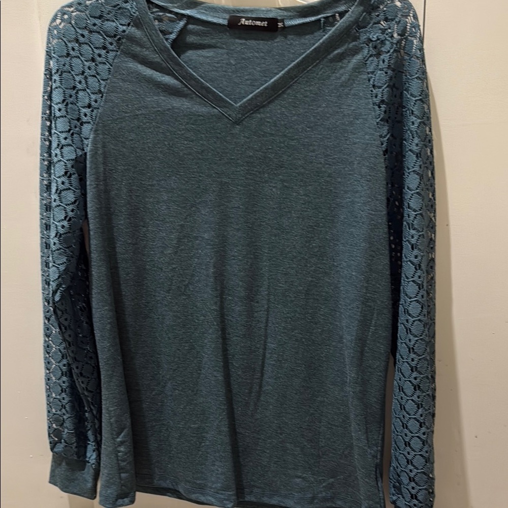 Green Long Sleeve Textured Knit Blouse